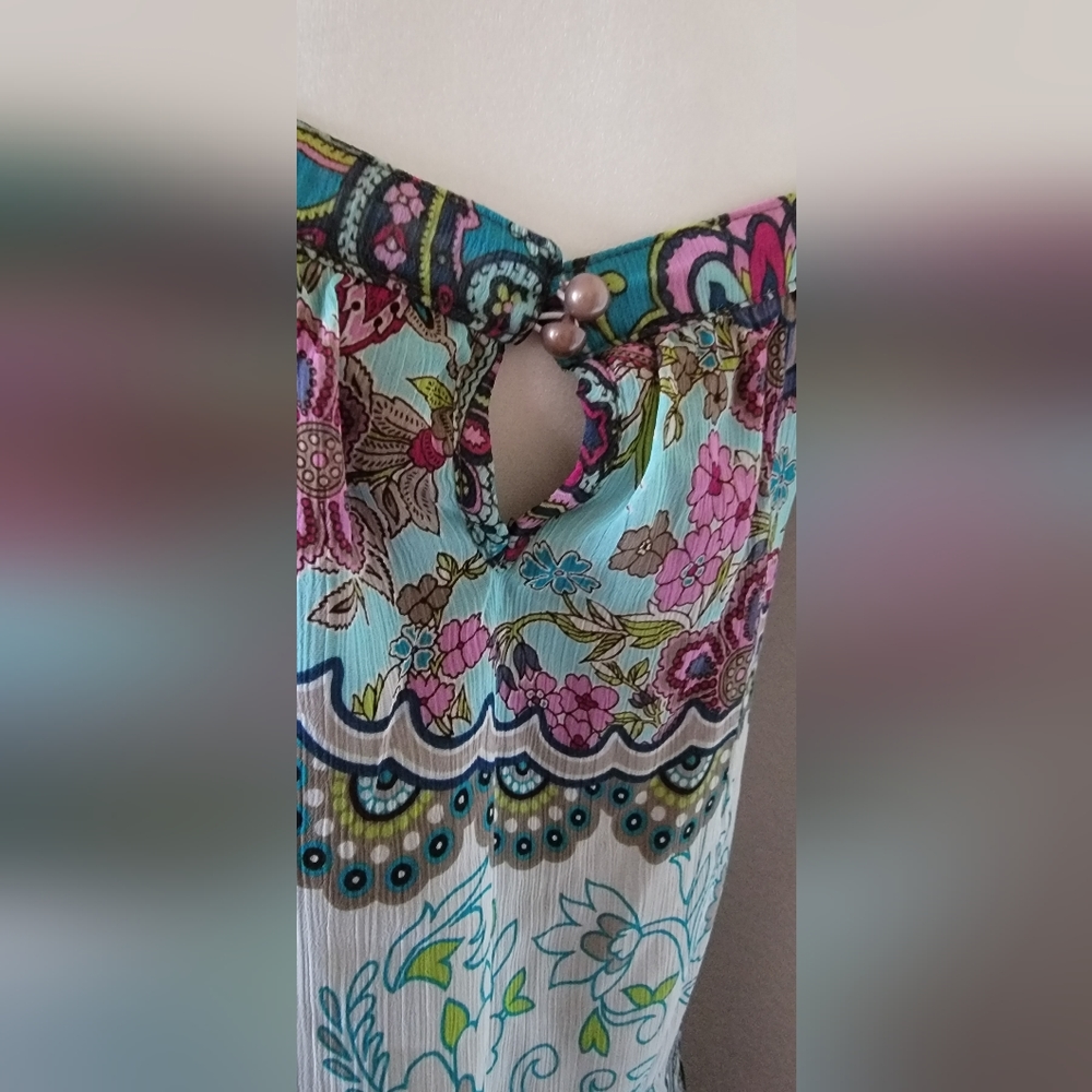 Dress - Picture 9 of 9